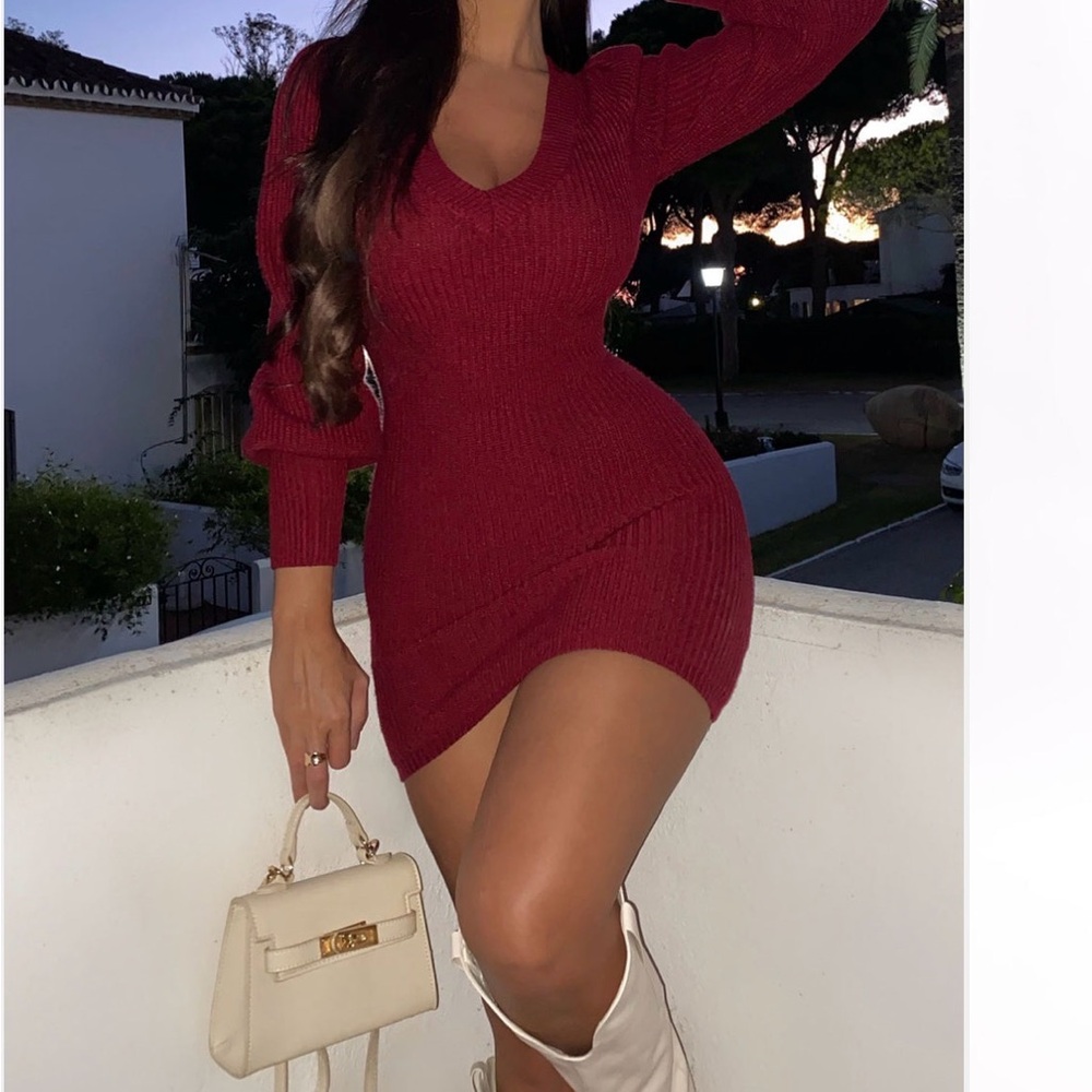 Fashion Nova Burgundy Long Sleeve Dress